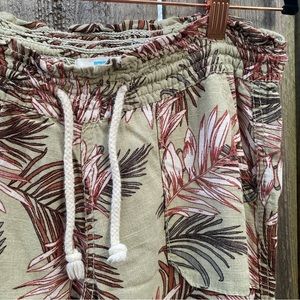 Cali 1850 Linen Blend Pants
Tropical Palm Leaf Floral Boho
Women's Beach S Small